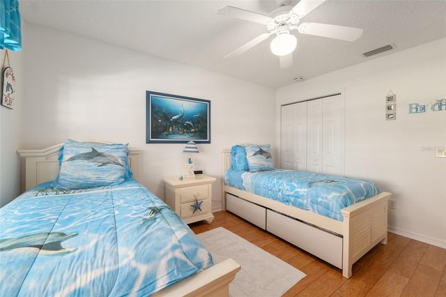 9430 SE 177TH SIMONS LANE, The Villages, FL 32162