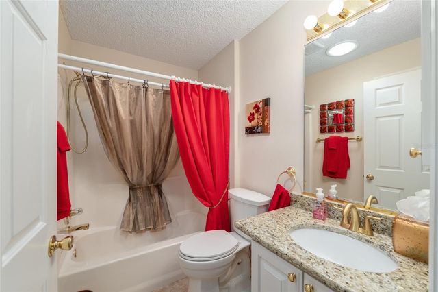 9430 SE 177TH SIMONS LANE, The Villages, FL 32162