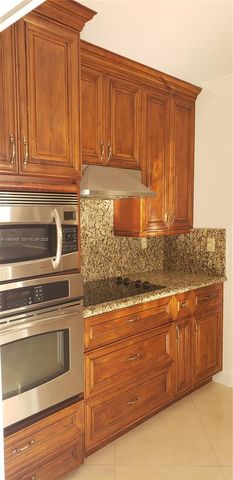 11242 SW 62nd Ln 11242, Miami, FL 33173