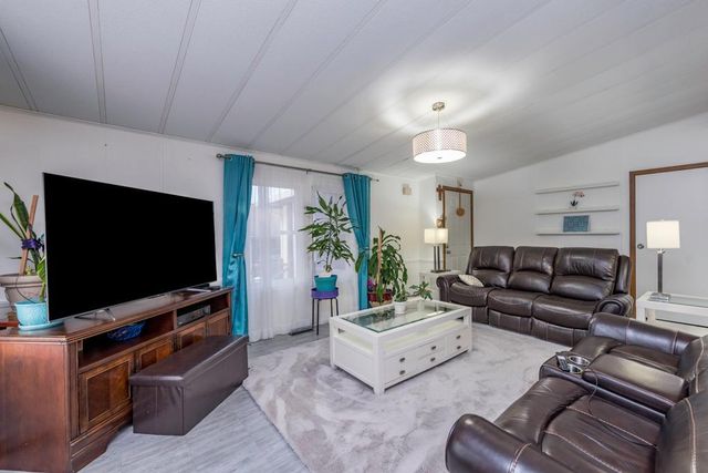 671 Oldsmar Lane, Park City, IL 60085