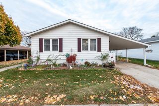 671 Oldsmar Lane, Park City, IL 60085