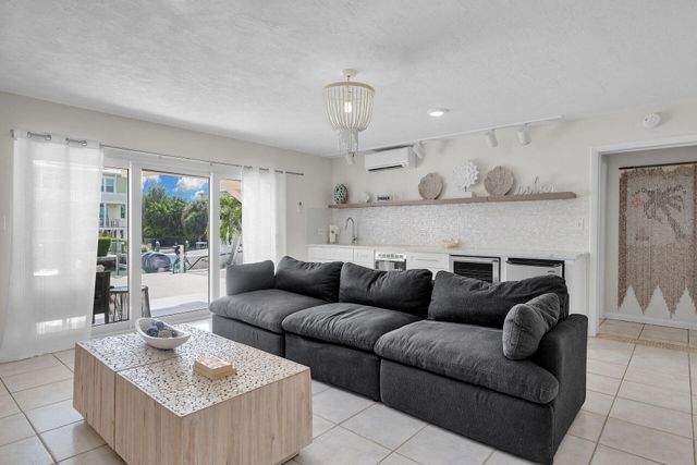 1850 Manor Lane, Marathon, FL 33050