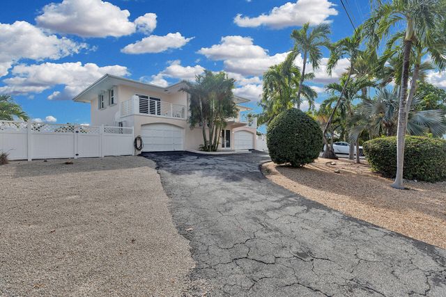 1850 Manor Lane, Marathon, FL 33050