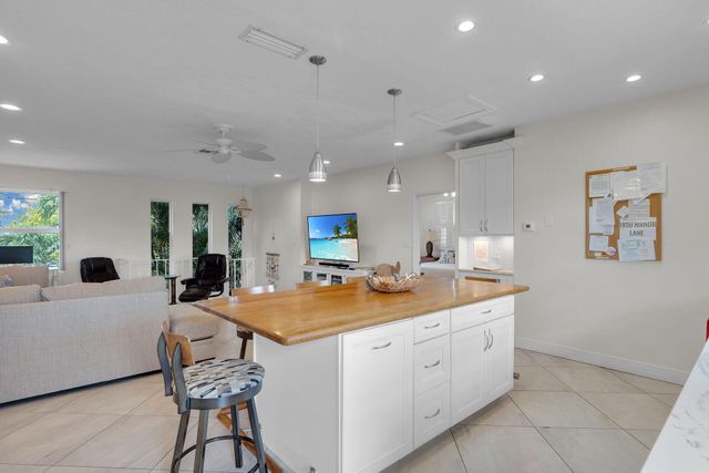 1850 Manor Lane, Marathon, FL 33050