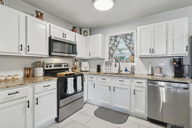 6612 Merrydale Ave, Baton Rouge, LA 70812