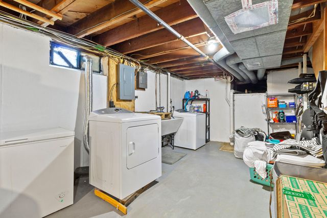 1285 North 1285 North, Troy, OH 45373