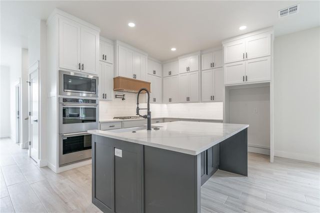 12824 High Plains Avenue, Oklahoma City, OK 73142