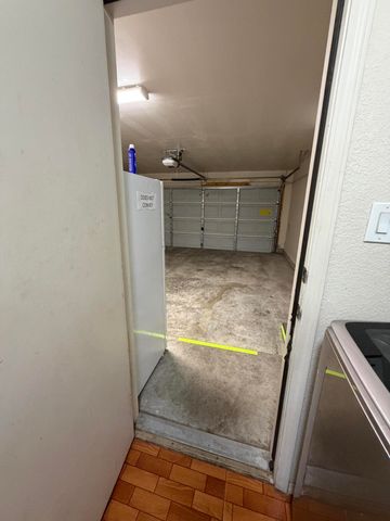 1320 Amole Drive SW, Albuquerque, NM 87121