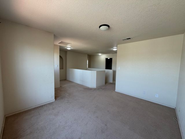 1320 Amole Drive SW, Albuquerque, NM 87121