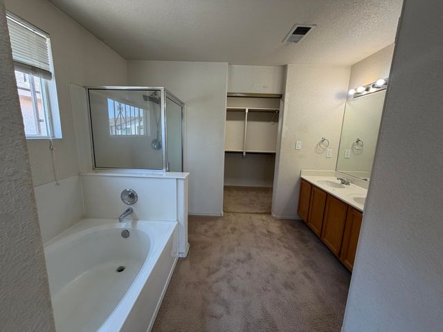 1320 Amole Drive SW, Albuquerque, NM 87121