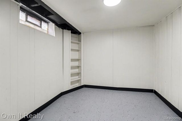 19909 Murray Hill Street, Detroit, MI 48235