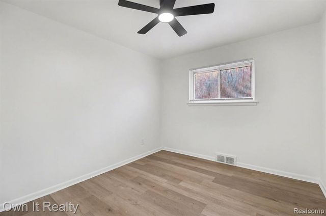 19909 Murray Hill Street, Detroit, MI 48235