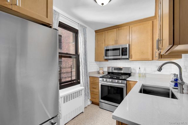 2835 Webb Avenue 5B, Bronx, NY 10468
