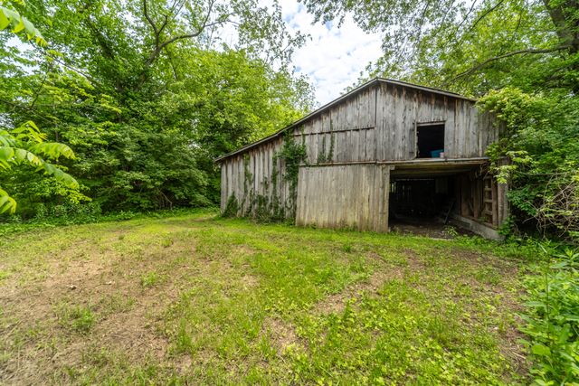 1495 HWY 1016, Berea, KY 40403