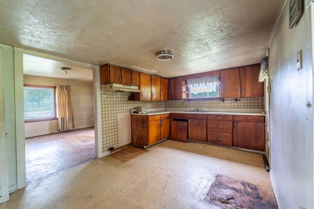 1495 HWY 1016, Berea, KY 40403