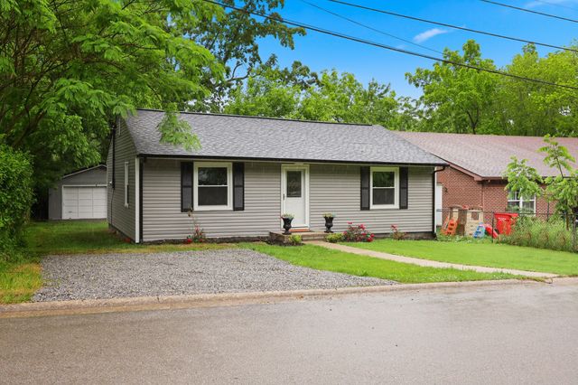 79 Central Avenue, Berea, KY 40403