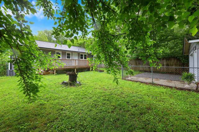 79 Central Avenue, Berea, KY 40403