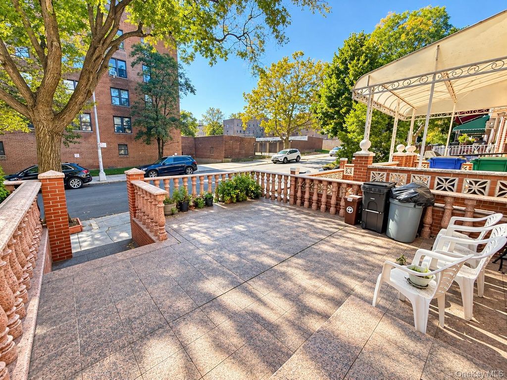 147-41 78th Road, Kew Garden Hills, NY 11367 — photo 2