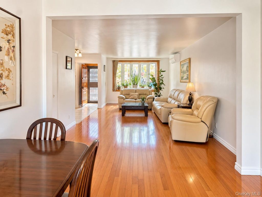 147-41 78th Road, Kew Garden Hills, NY 11367 — photo 4