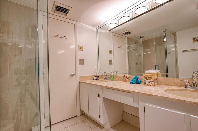 520 N Ocean Boulevard 13, Pompano Beach, FL 33062