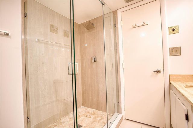 520 N Ocean Boulevard 13, Pompano Beach, FL 33062