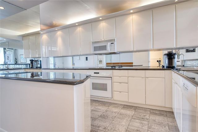 520 N Ocean Boulevard 13, Pompano Beach, FL 33062