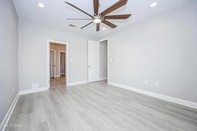 104 Westwind Court, Ocean Springs, MS 39564