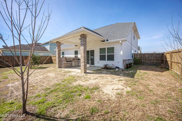 104 Westwind Court, Ocean Springs, MS 39564