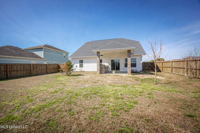 104 Westwind Court, Ocean Springs, MS 39564