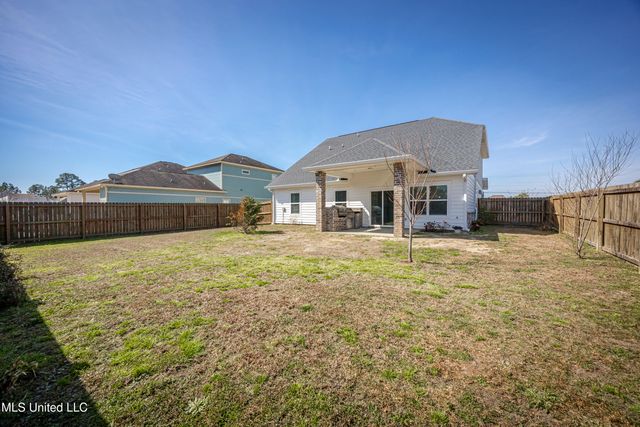 104 Westwind Court, Ocean Springs, MS 39564