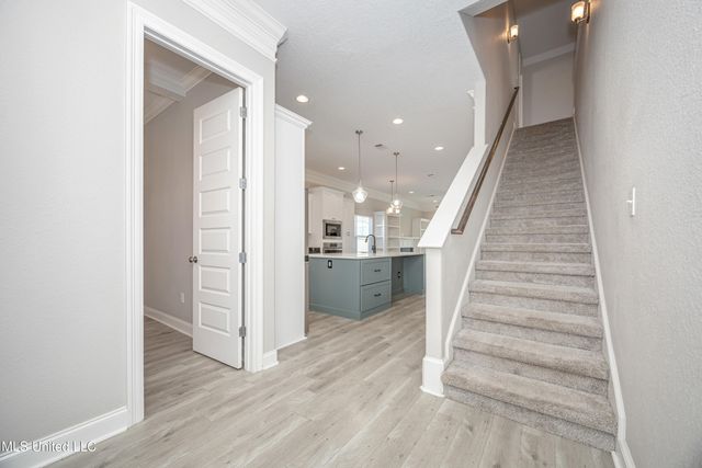 104 Westwind Court, Ocean Springs, MS 39564