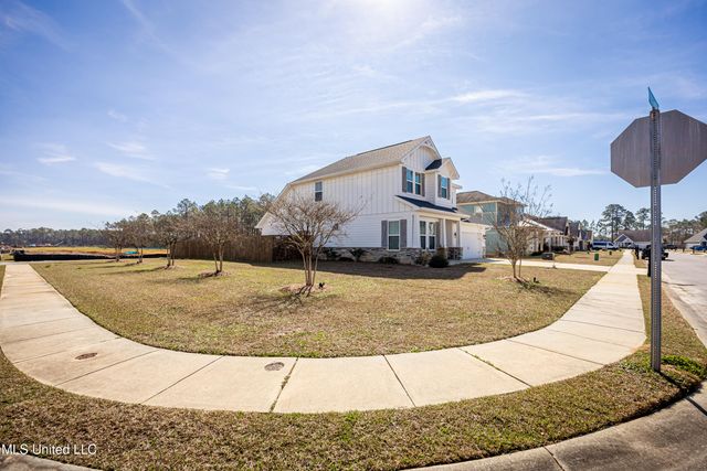 104 Westwind Court, Ocean Springs, MS 39564
