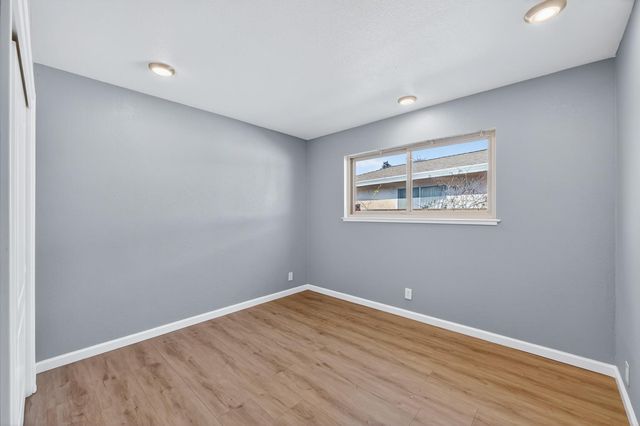 7171 Westmoreland Way, Sacramento, CA 95831