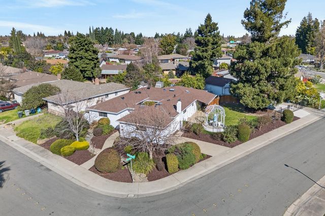 7171 Westmoreland Way, Sacramento, CA 95831