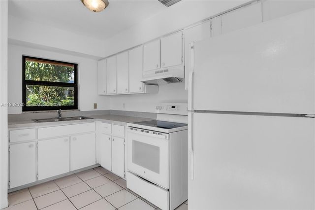 1451 NW 19th Street, Fort Lauderdale, FL 33311