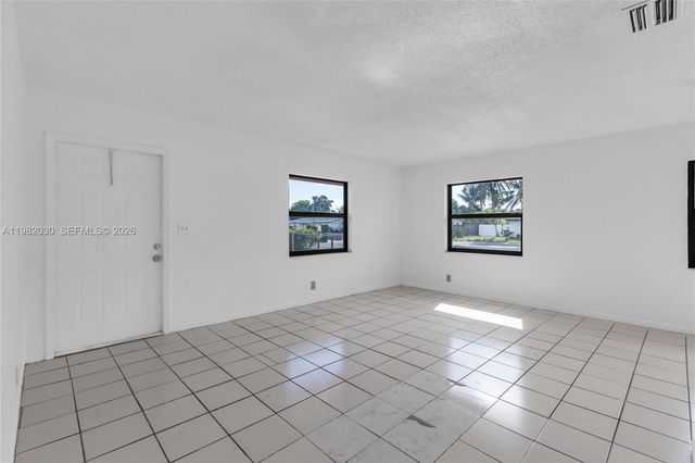 1451 NW 19th Street, Fort Lauderdale, FL 33311