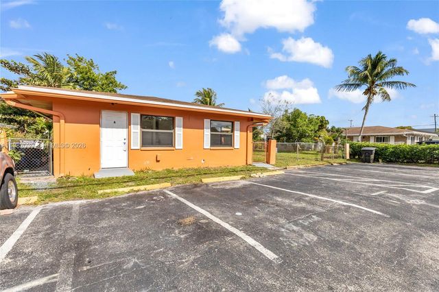 1451 NW 19th Street, Fort Lauderdale, FL 33311