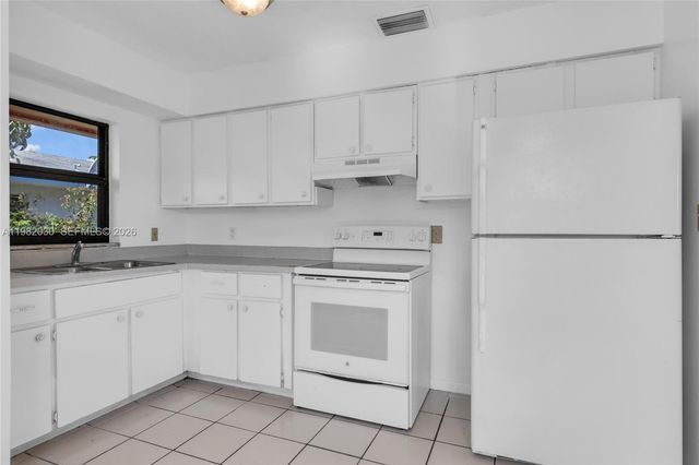 1451 NW 19th Street, Fort Lauderdale, FL 33311