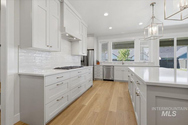1711 E Spire St, Meridian, ID 83642