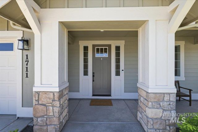1711 E Spire St, Meridian, ID 83642