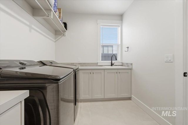 1711 E Spire St, Meridian, ID 83642