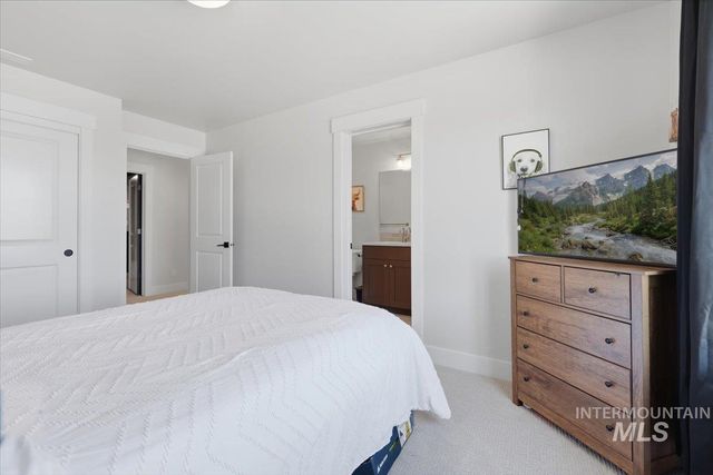 1711 E Spire St, Meridian, ID 83642