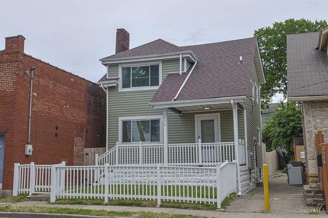 2956 Henshaw Avenue, Cincinnati, OH 45225
