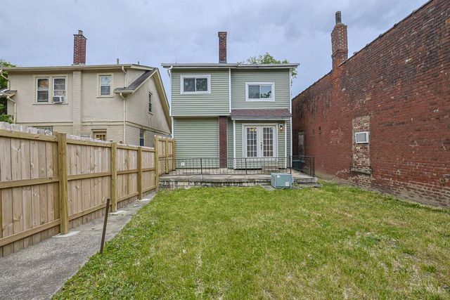 2956 Henshaw Avenue, Cincinnati, OH 45225