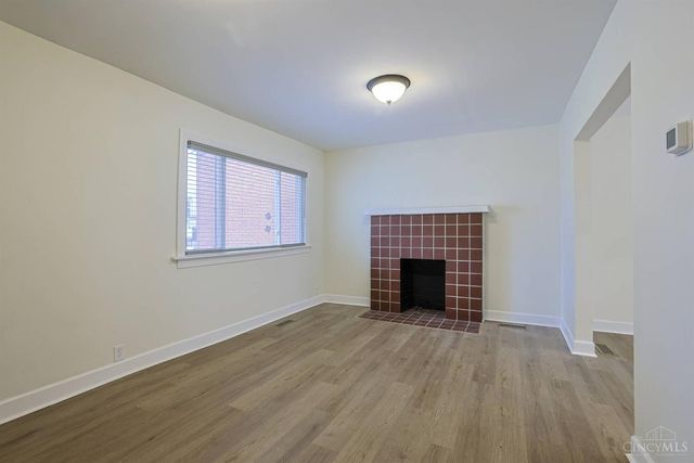 2956 Henshaw Avenue, Cincinnati, OH 45225