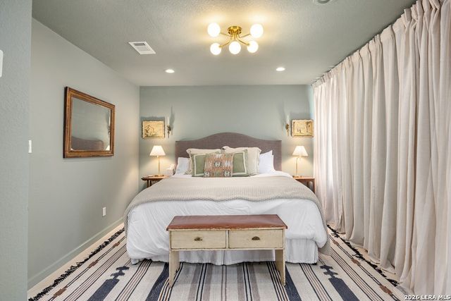 121 Simpson Rd, Comfort, TX 78013