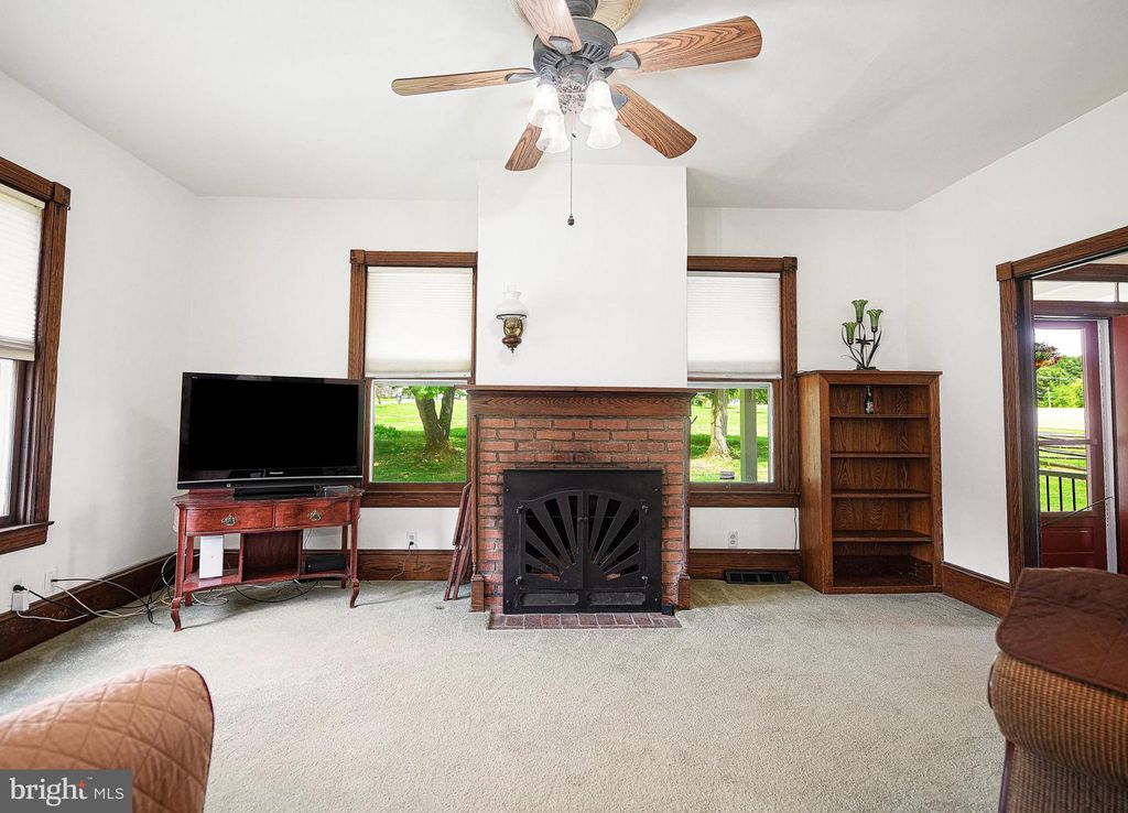 Image 5 of property listing at 4024 OLD FEDERAL HILL RD, Jarrettsville, MD 21084
