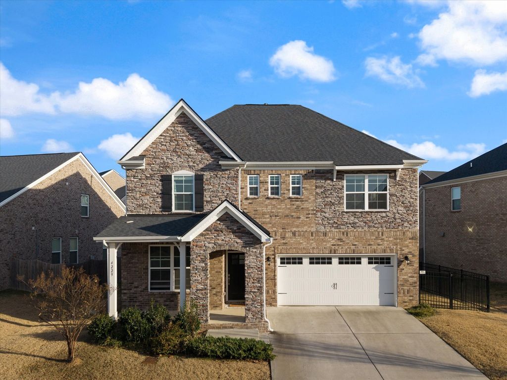 4229 Magnolia Farms Dr, Hermitage, TN 37076