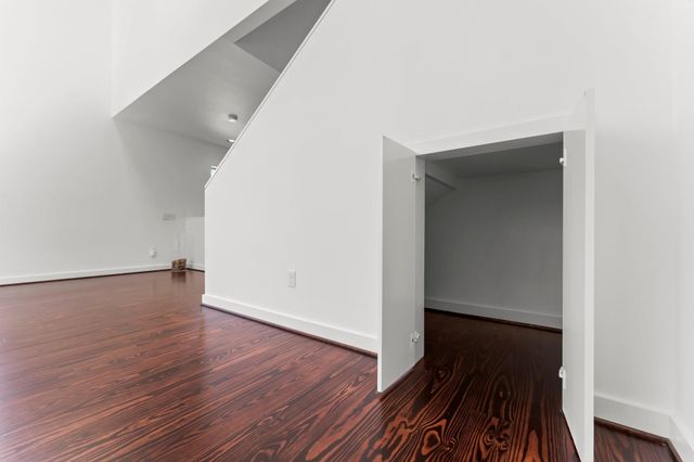 3012 Commerce Street, Houston, TX 77003
