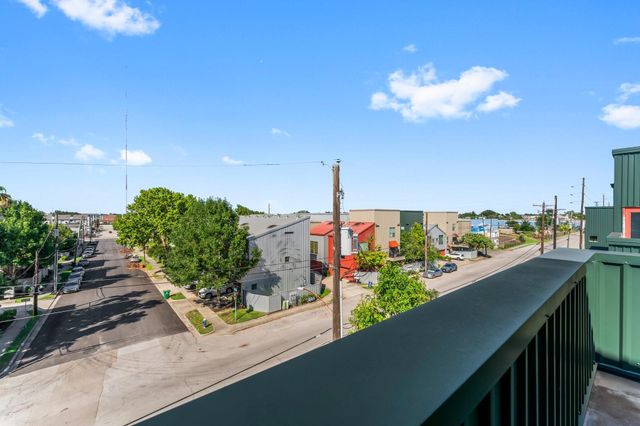 3012 Commerce Street, Houston, TX 77003